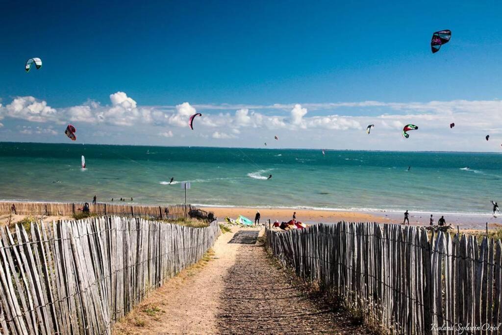 Maison De Plage Avec Spa/Jacuzzi A 250 M De La Mer La Tranche-sur-Mer Exteriör bild